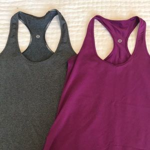 Bundle of two Lululemon tanks